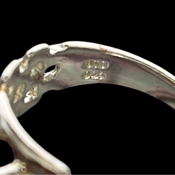 Town & Country 2ct Marquise Cut Amethyst Ring​ Sterling Silver Pre owned - Picture 3 of 3